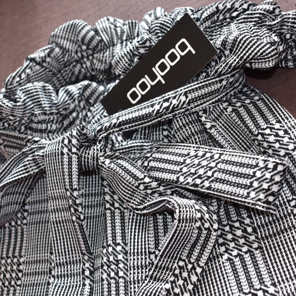 BOOHOO Check PaperBag Tie Waist Pants